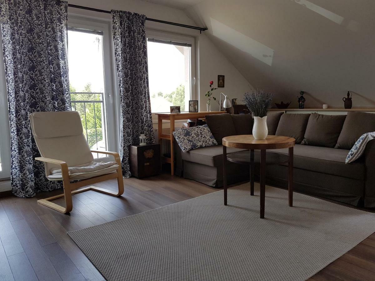 Walnut Apartment With Sauna And Pond Topoľčany エクステリア 写真